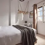 Casa Bu * Fira (Santorini)