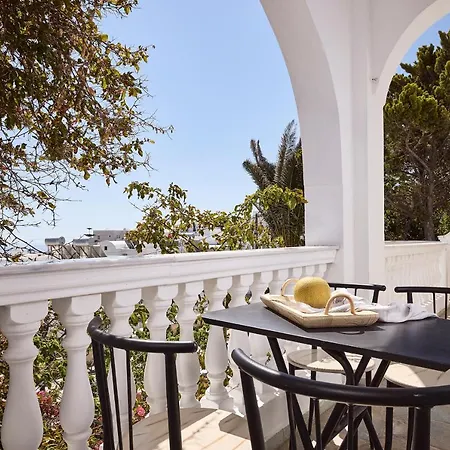 Casa Bu Fira (Santorini)