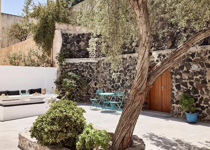 Casa Bu * Fira (Santorini)